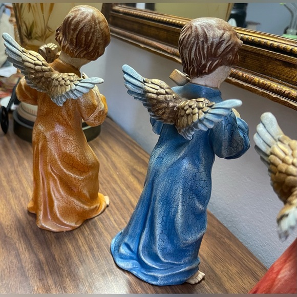 Unique angels statues playing , musical instruments - Picture 11 of 16